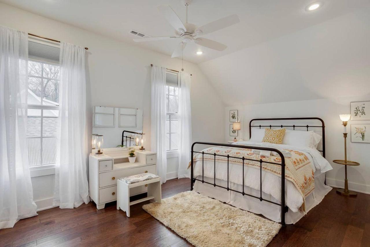 The Sofay Farmhouse - 1 Mile From U Of A - Luxury Amenities Fayetteville Exterior photo