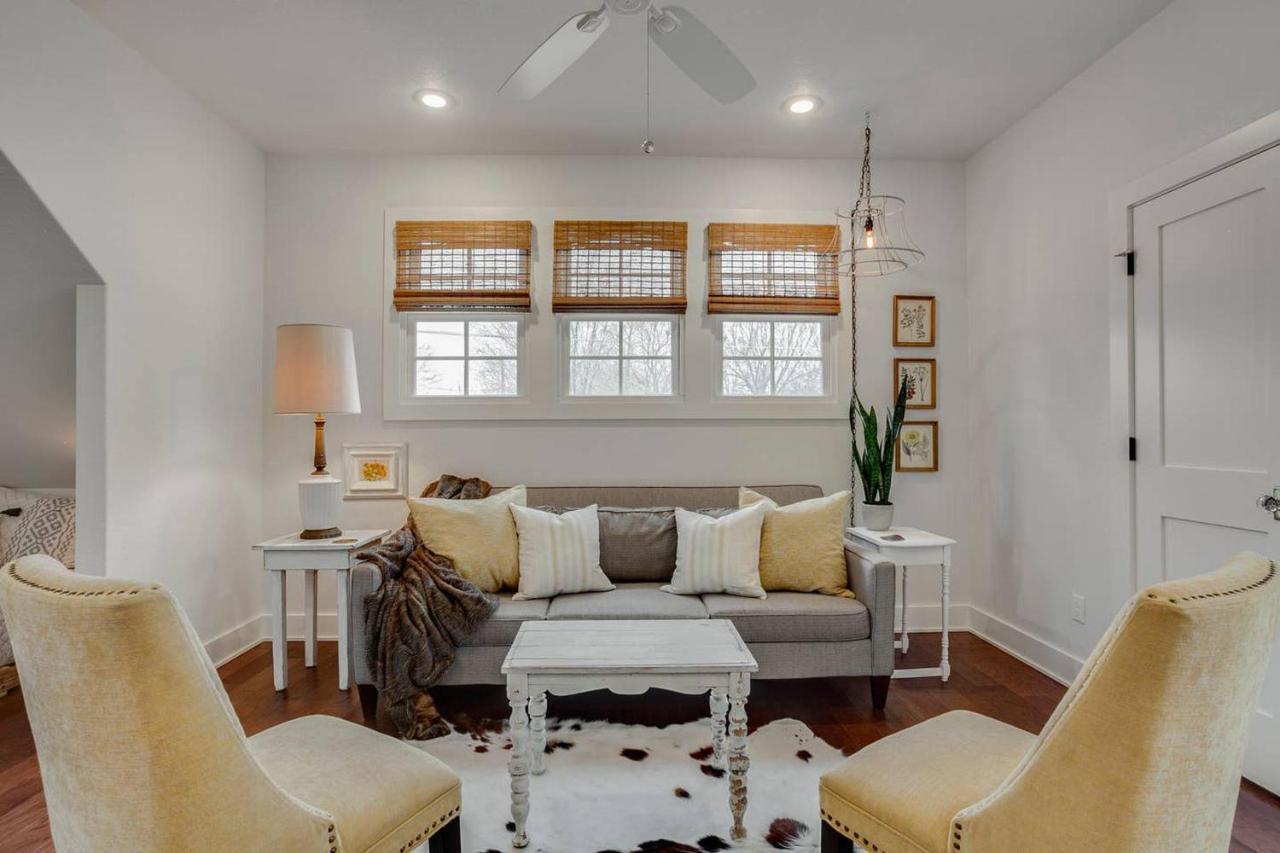The Sofay Farmhouse - 1 Mile From U Of A - Luxury Amenities Fayetteville Exterior photo